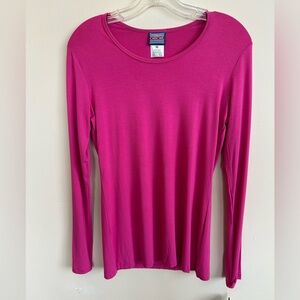 Cherokee Magenta Under Scrub